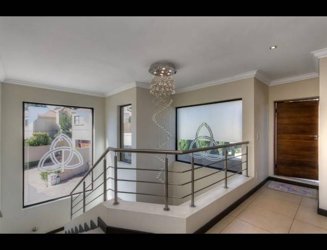 3 BEDROOM CLUSTER FOR SALE IN MORNINGSIDE